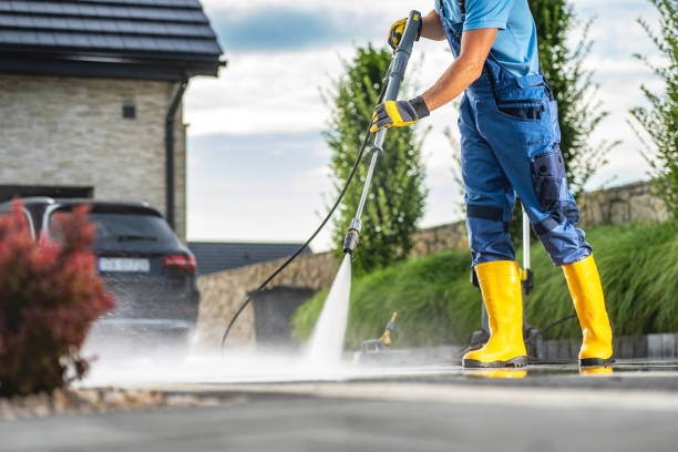 Pressure Washing Brick in Waverly, IA