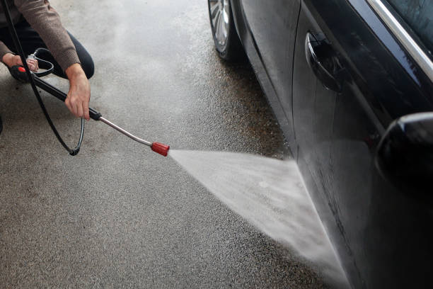 Best Affordable Power Washing  in Waverly, IA
